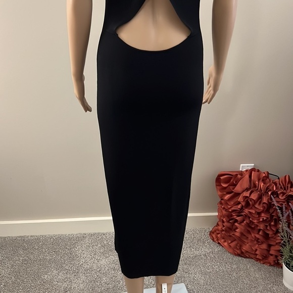 360 SWEATER brand Black Bodycon Dress Made of Italian Yarn NWT - Picture 9 of 14